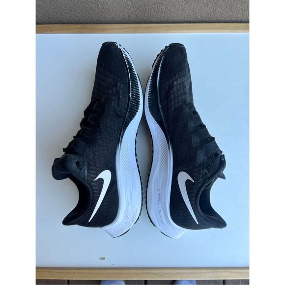 Nike Shoes Mens Size 9.5 Black White Swoosh Air Zoom Pegasus 37 Running Sneakers - Picture 9 of 10